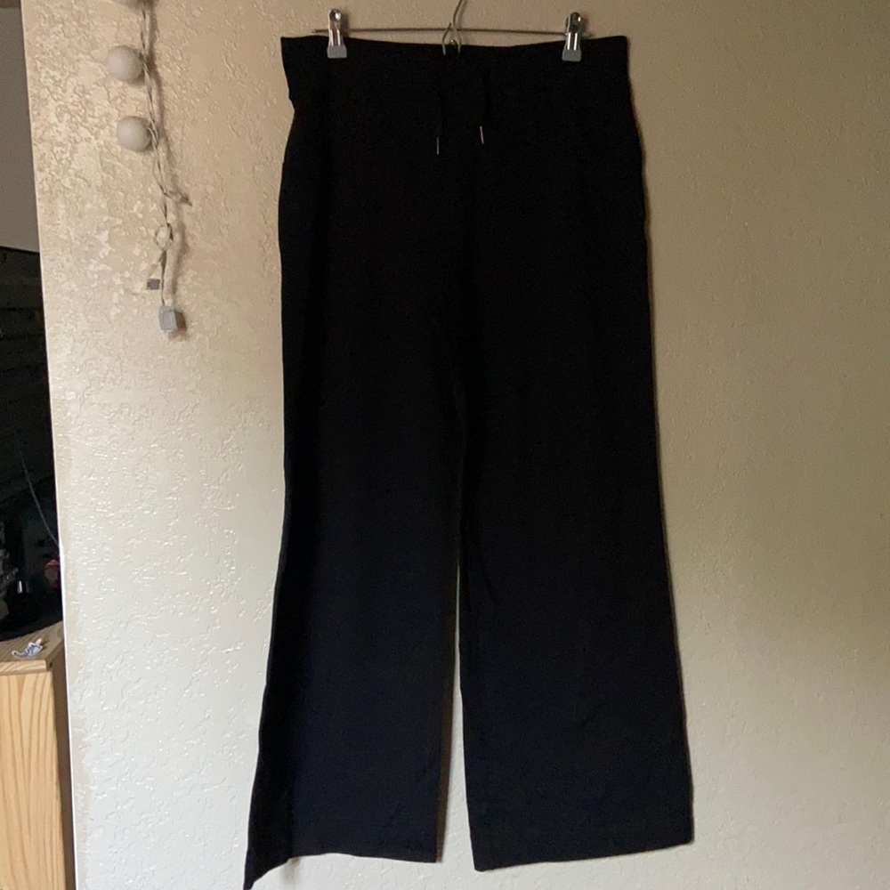 LULULEMON FLARE LEGGINGS